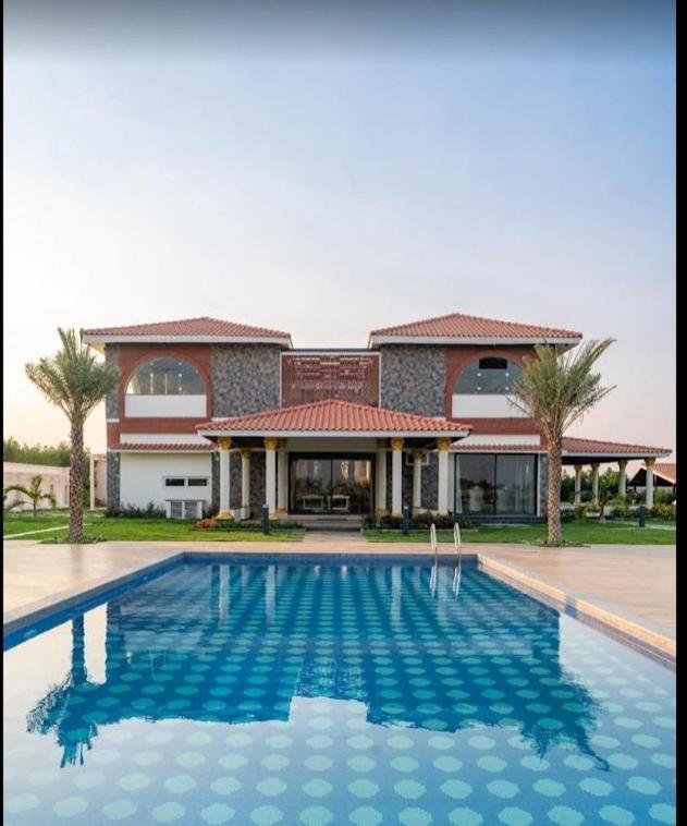Redhomex Cove Castle Villa Haïdarabad Extérieur photo