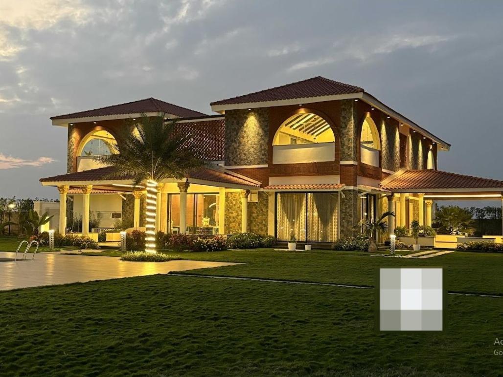 Redhomex Cove Castle Villa Haïdarabad Extérieur photo